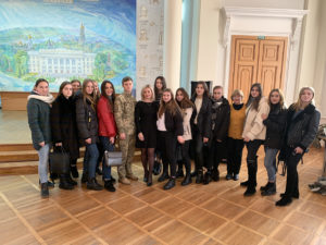 Студенти Факультету міжнародних відносин взяли участь у святкуванні Дня захисника України на базі військової кафедри НАУ
