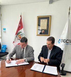 Відкриття нових перспектив: НАУ та TECSUP підписали угоду про співпрацю