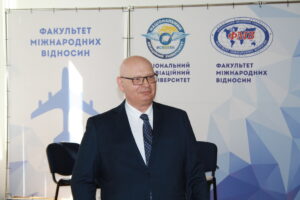 На ФМВ відбулась зустріч з експертом програм ЄС з питань державного управління в Україні Пйотром Кульпою